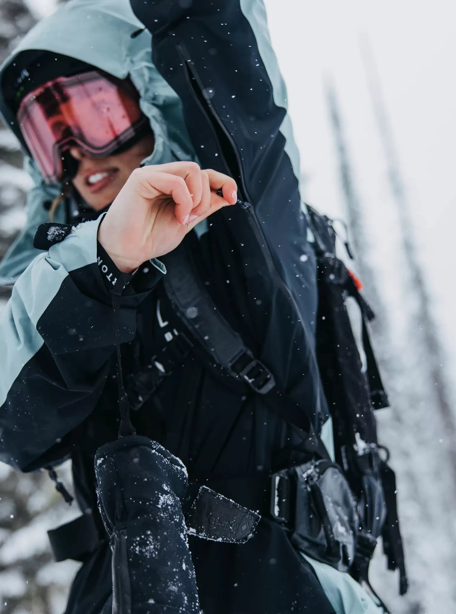 Damen Burton Snowboardjacken | Shells^ [ak] Tuvak GORE-TEX C-KNIT 3L Jacke Für Damen